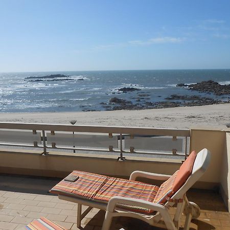 Casa Na Praia Do Mindelo Eksteriør billede