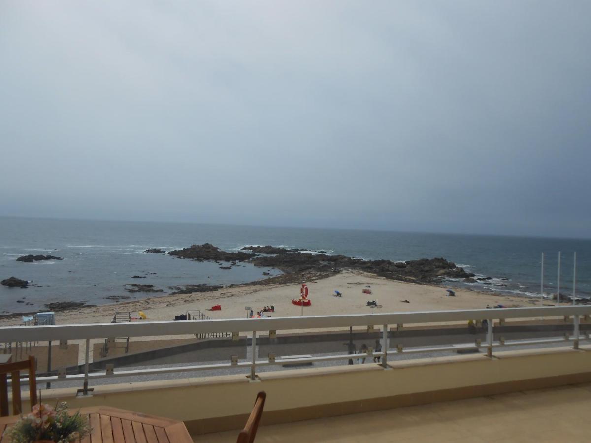 Casa Na Praia Do Mindelo Eksteriør billede