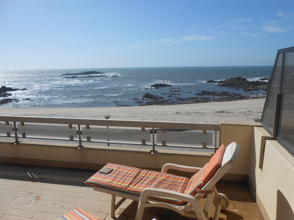 Casa Na Praia Do Mindelo Eksteriør billede
